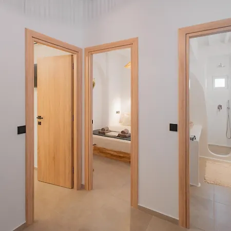 Elpice Living Mykonos Town