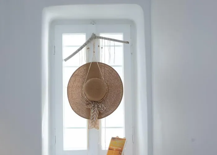 Elpice Living Mykonos Town